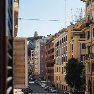 4-rooms Flat At Vatican Rome